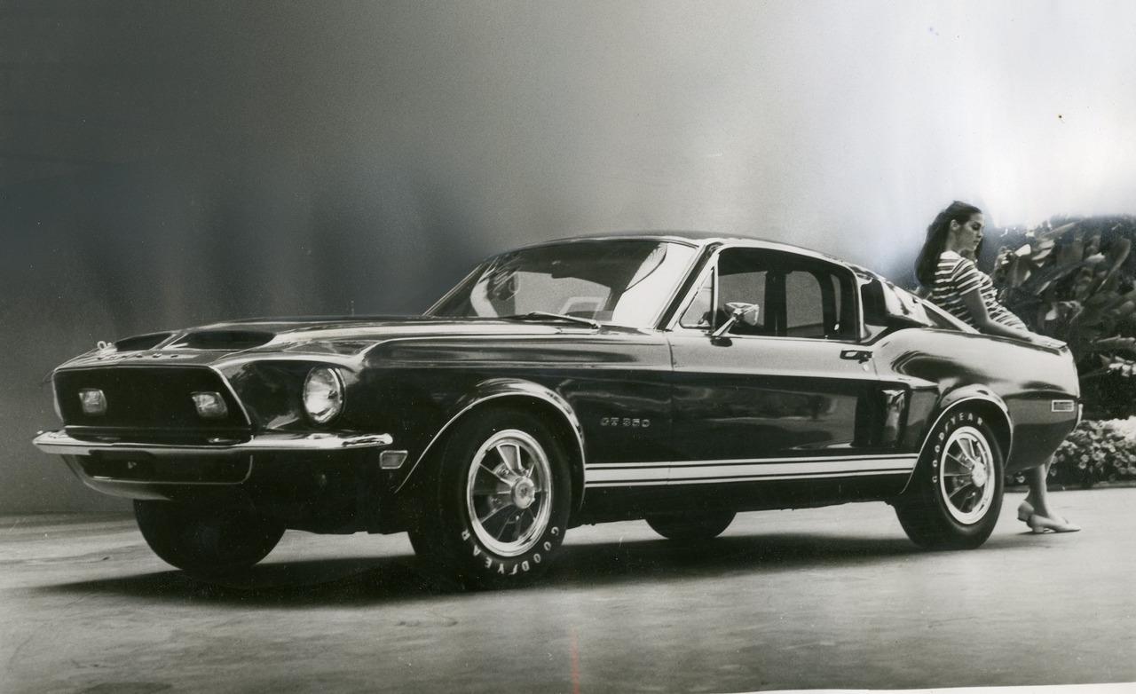 Ford Mustang Shelby GT #1