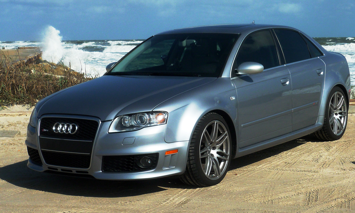 2007 RS 4 #14