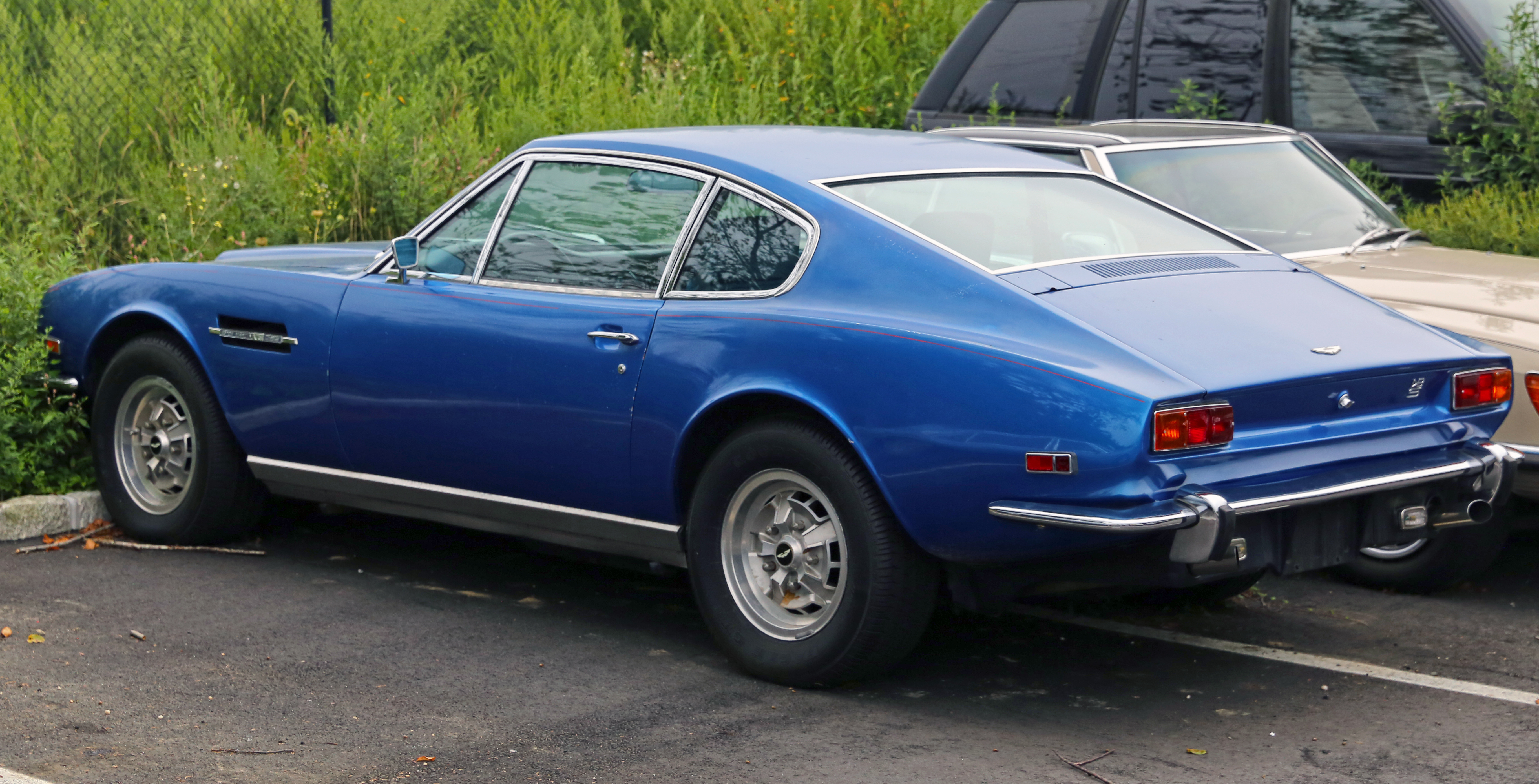 Aston Martin V-8 1972 #5