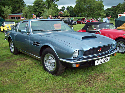 Aston Martin V-8 1974 #7