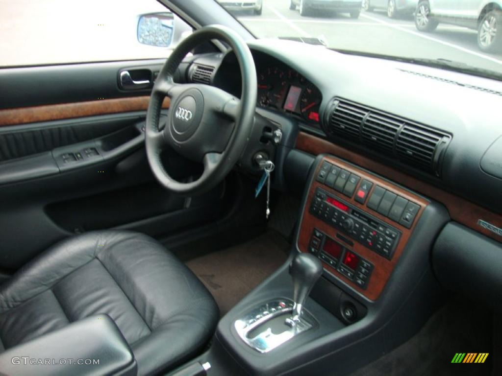 Audi A4 2.8 Avant quattro #16