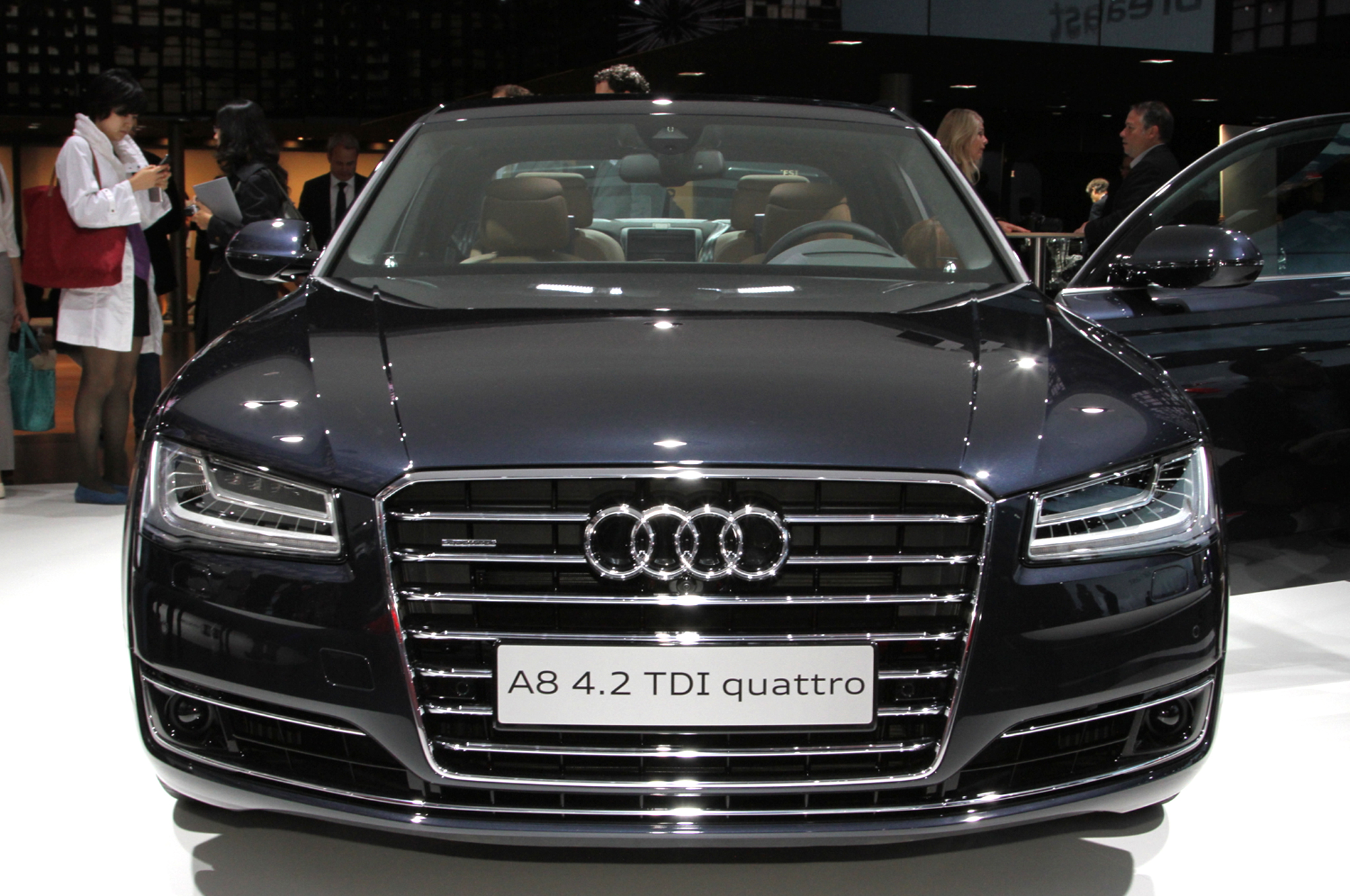 Audi A8 2015 #1
