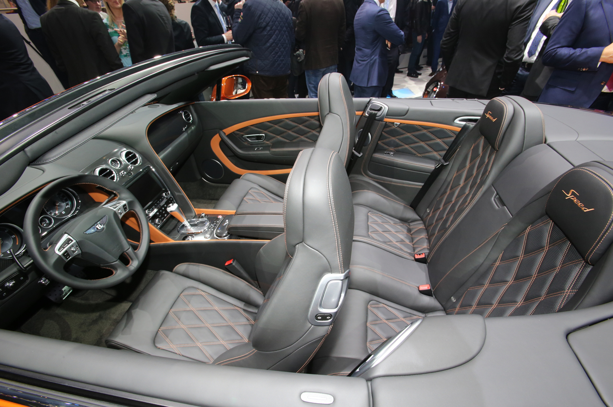 A stunning supercar of Bentley 2015 Continental #5