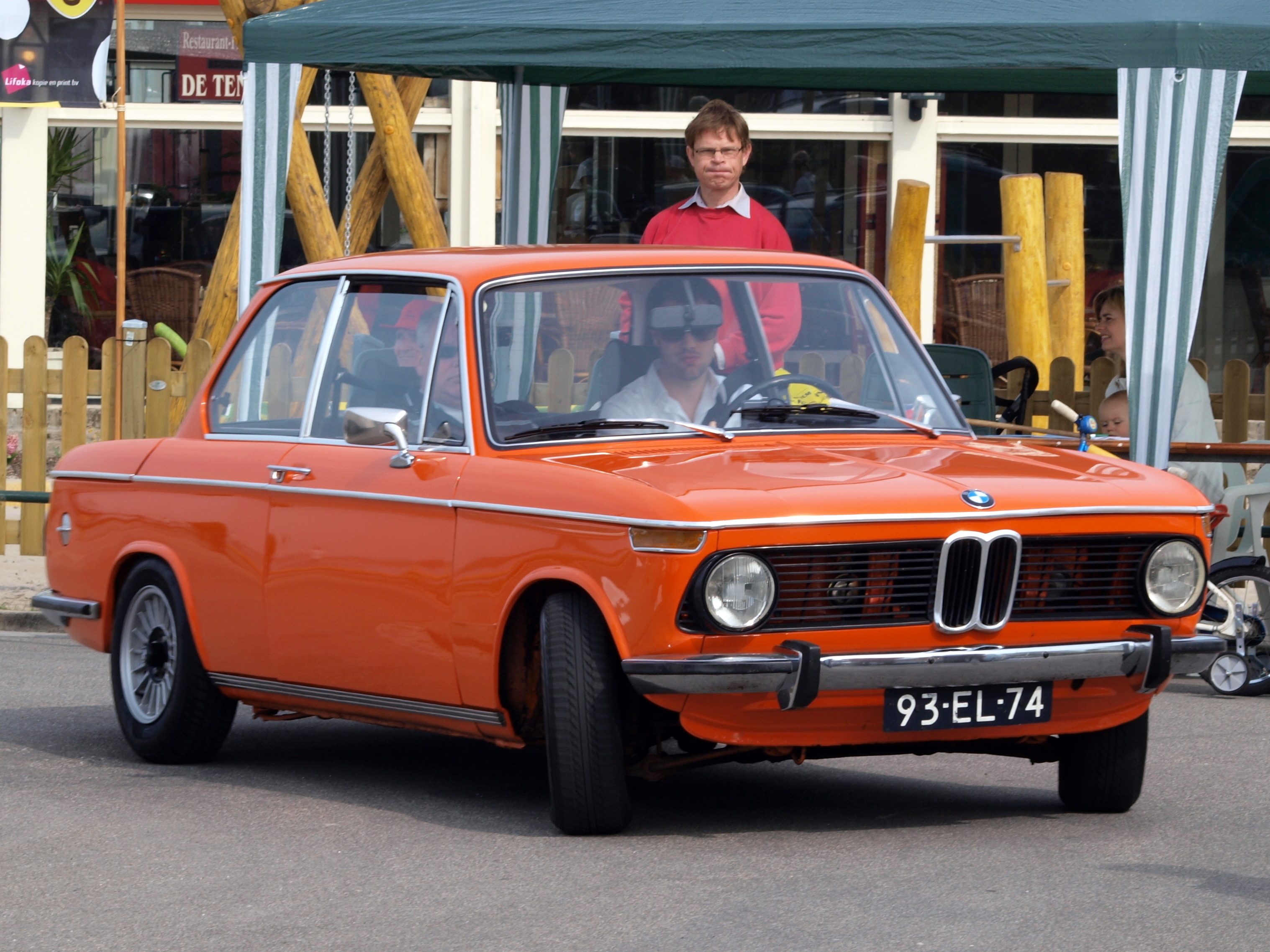 When the past becomes actual today with BMW 2002 1502 model #1