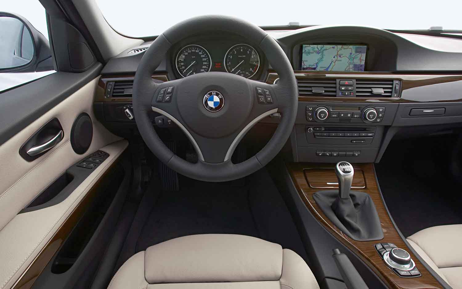 BMW 3 Series 2011 #9