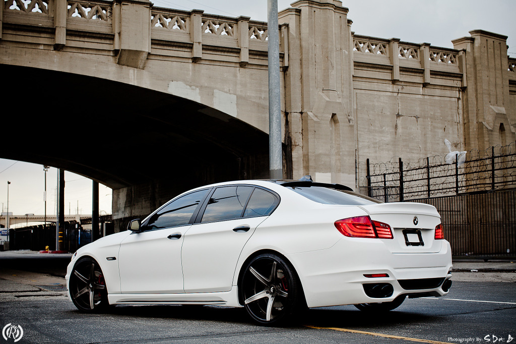 BMW 5 Series 2012 #4