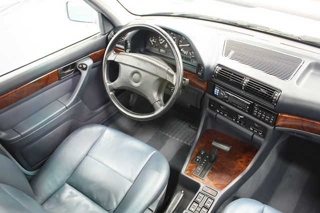 BMW 7 Series 1991 #9