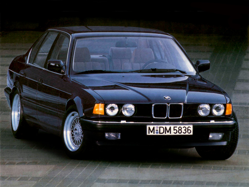 BMW 7 Series 1992 #7