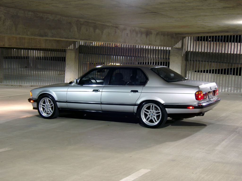BMW 7 Series 1992 #8