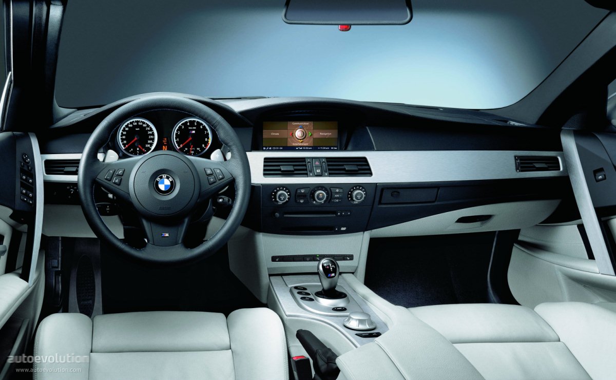 BMW M5 2010 #3
