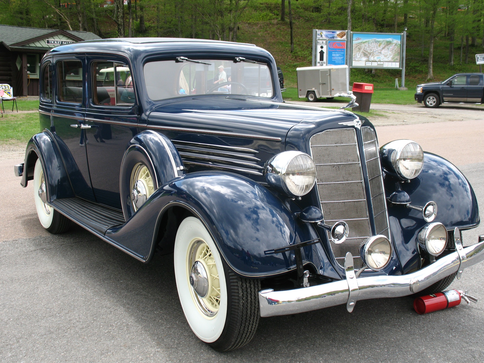 Buick Series 80 1933 #9