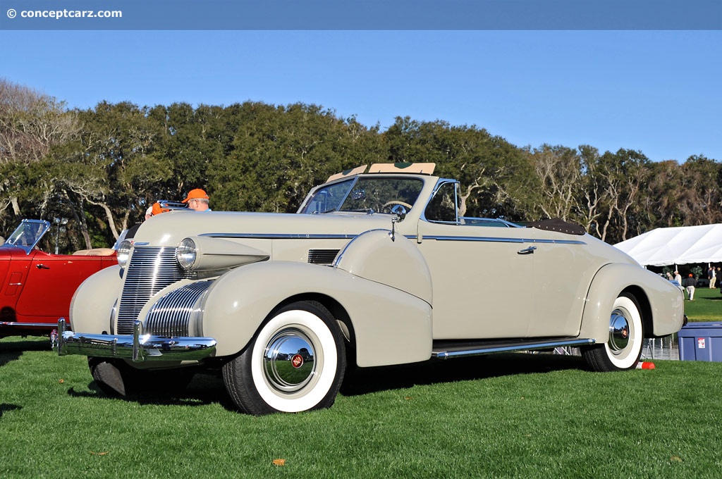 Cadillac Series 61 1939 #5