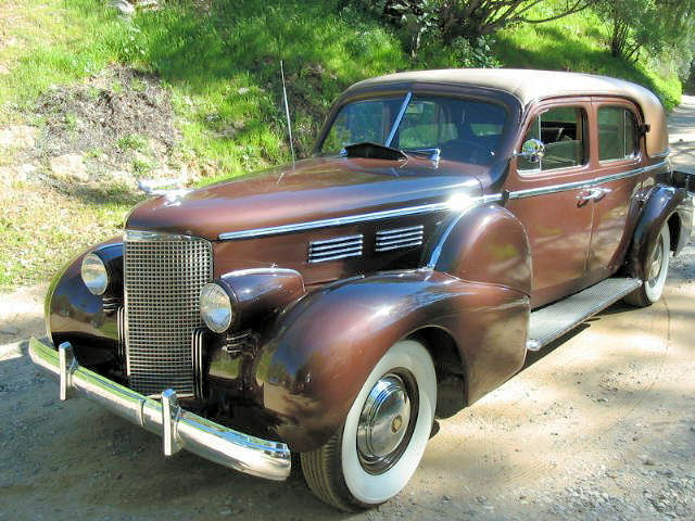 Cadillac Series 65 1938 #3