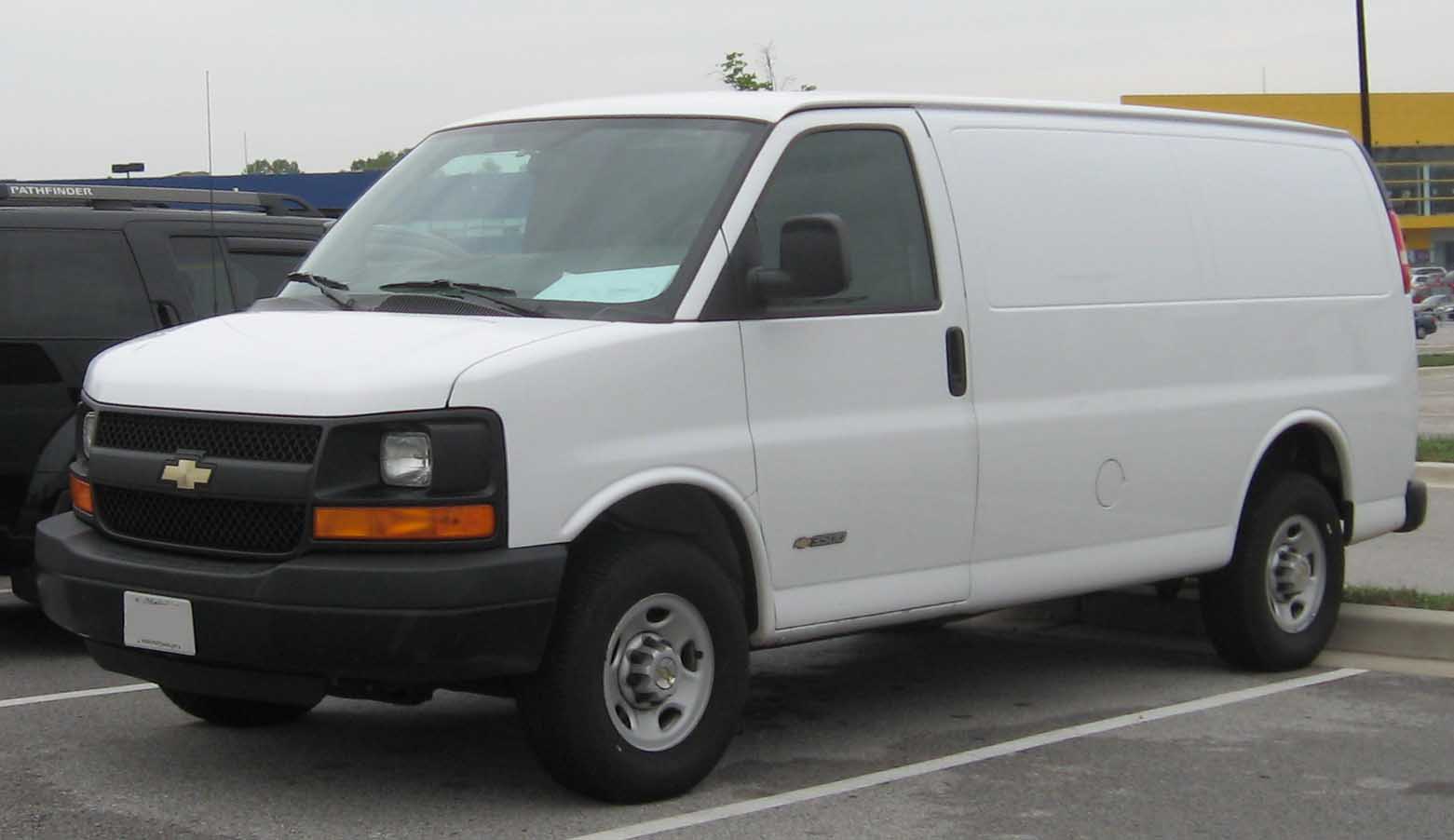 Chevrolet Express Cargo 2001 #3