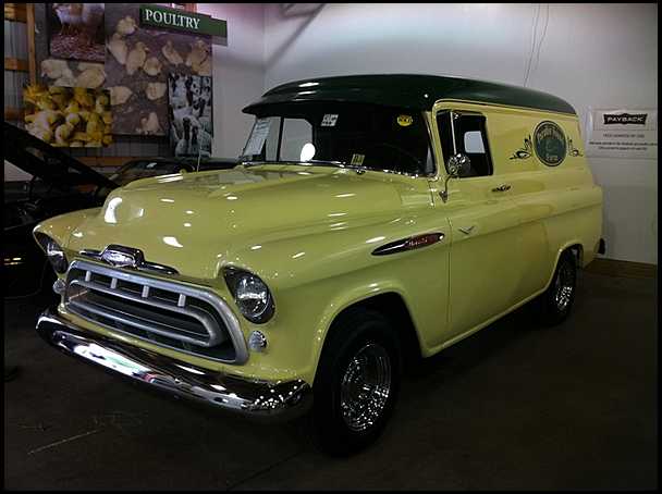 Chevrolet Panel 1957 #1