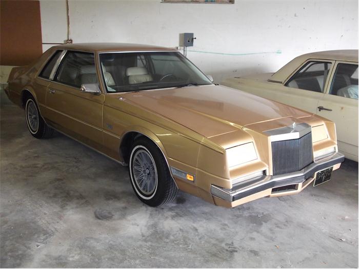 Chrysler Imperial 1983 #11