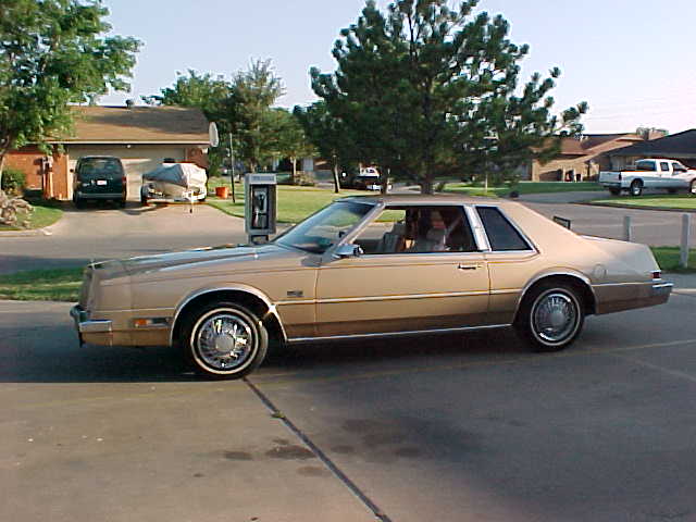 Chrysler Imperial 1983 #8