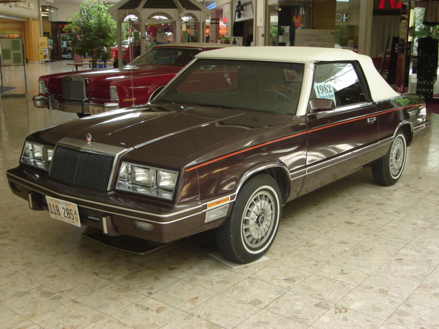 Chrysler LeBaron 1982 #2