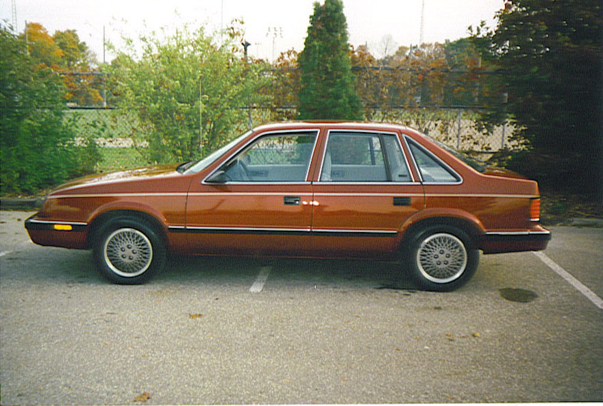 Chrysler LeBaron 1986 #5