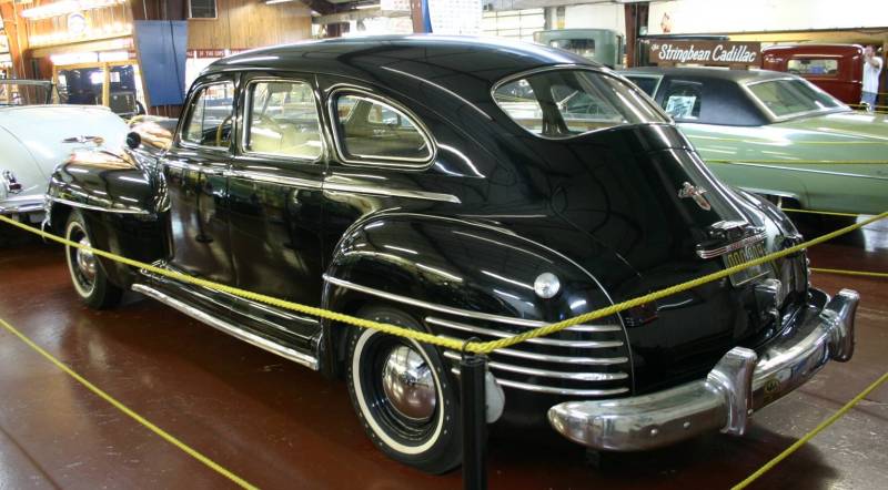 Chrysler New Yorker 1942 #4