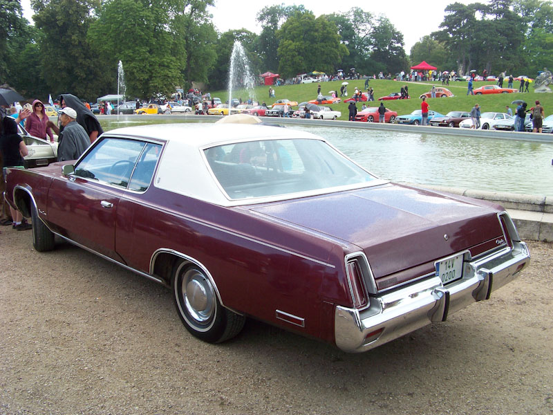 Chrysler Newport 1975 #9