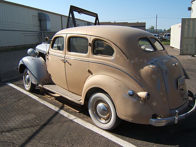 Chrysler Royal 1937 #13