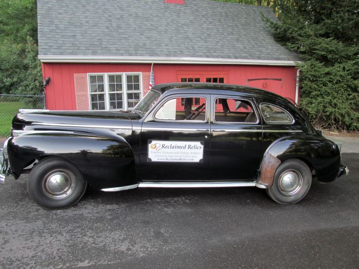 Chrysler Saratoga 1941 #1