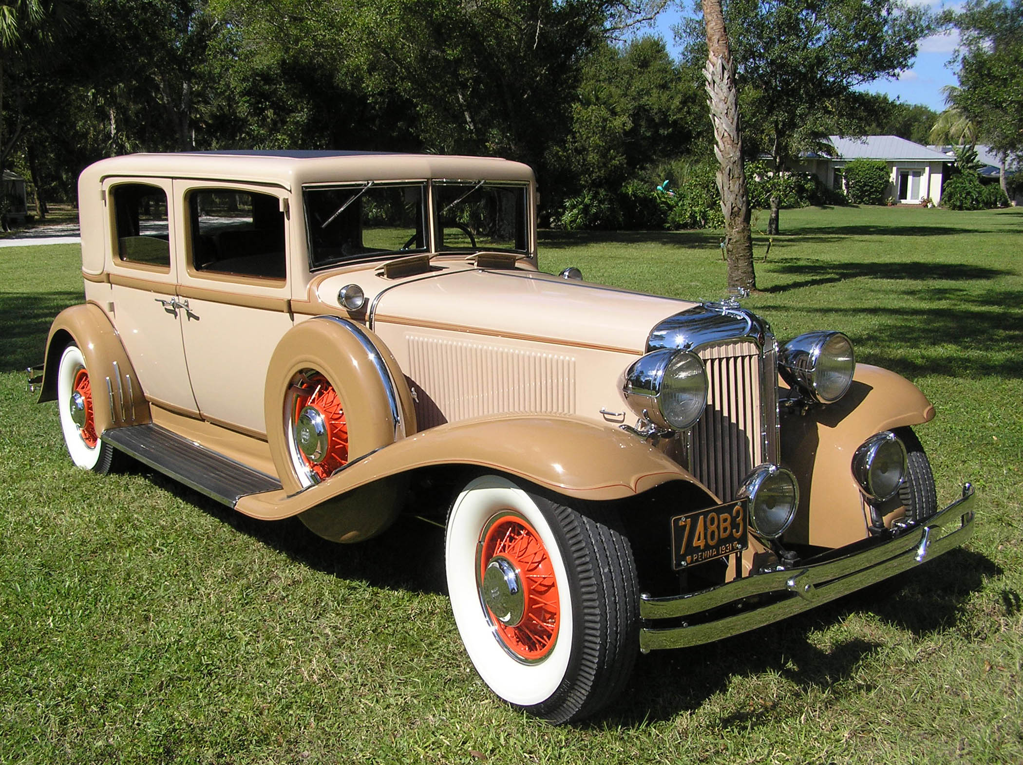 Chrysler Series Six 1931 #2