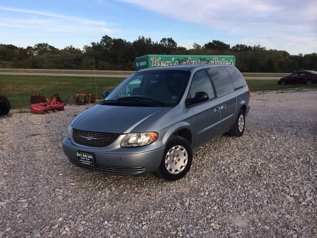 Chrysler Town and Country LX Family Value #3