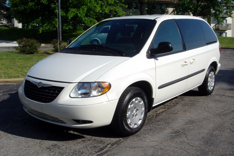 Chrysler Town and Country Touring Platinum Series #2