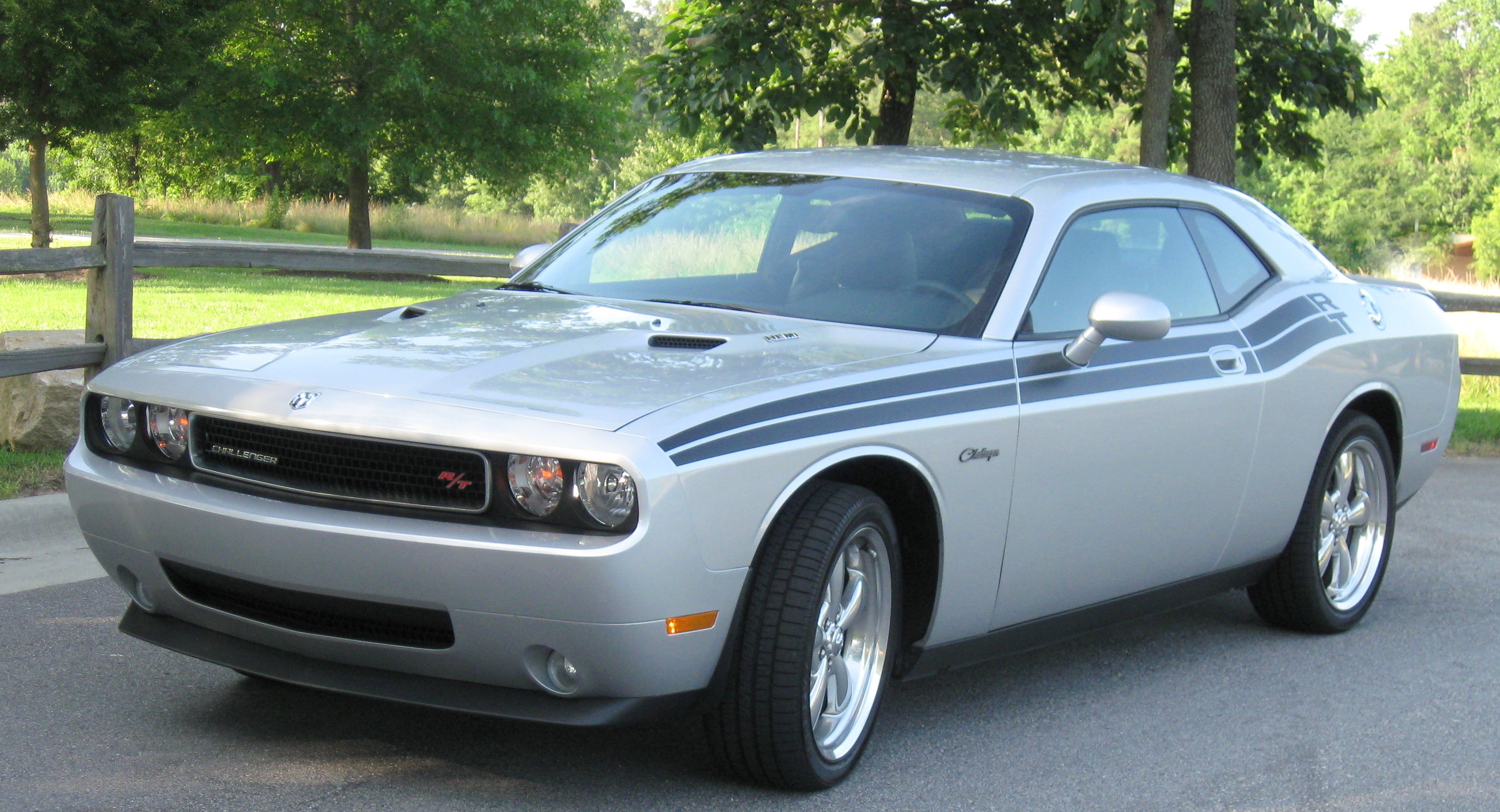 Dodge Challenger 2010 #9