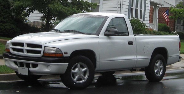 Dodge Dakota 2000 #2