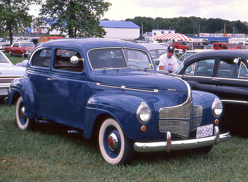 Dodge Deluxe 1940 #5