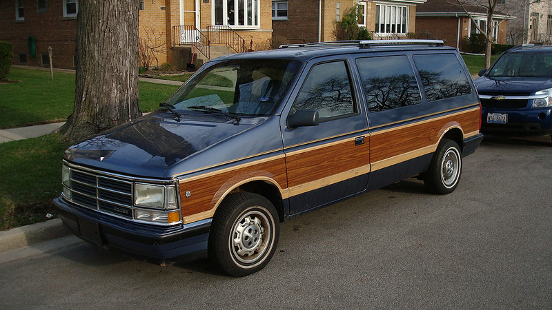 1990 Dodge Grand Caravan - Information and photos - MOMENTcar