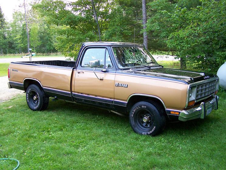 Dodge Pickup 1985 #11