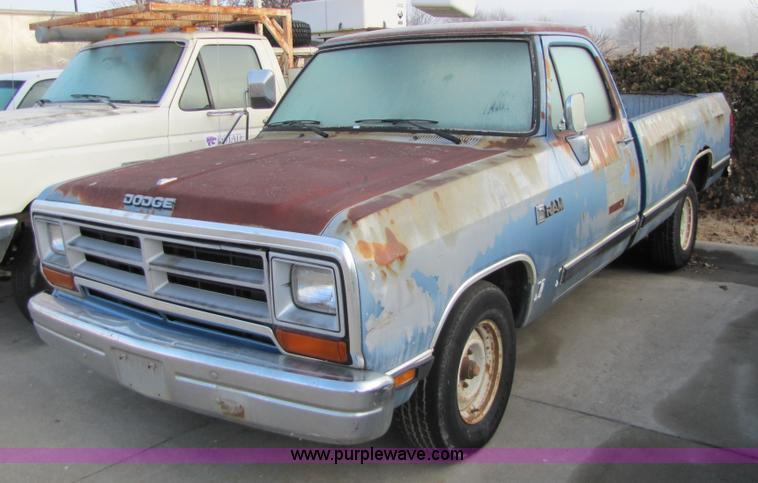 Dodge Pickup 1988 #5