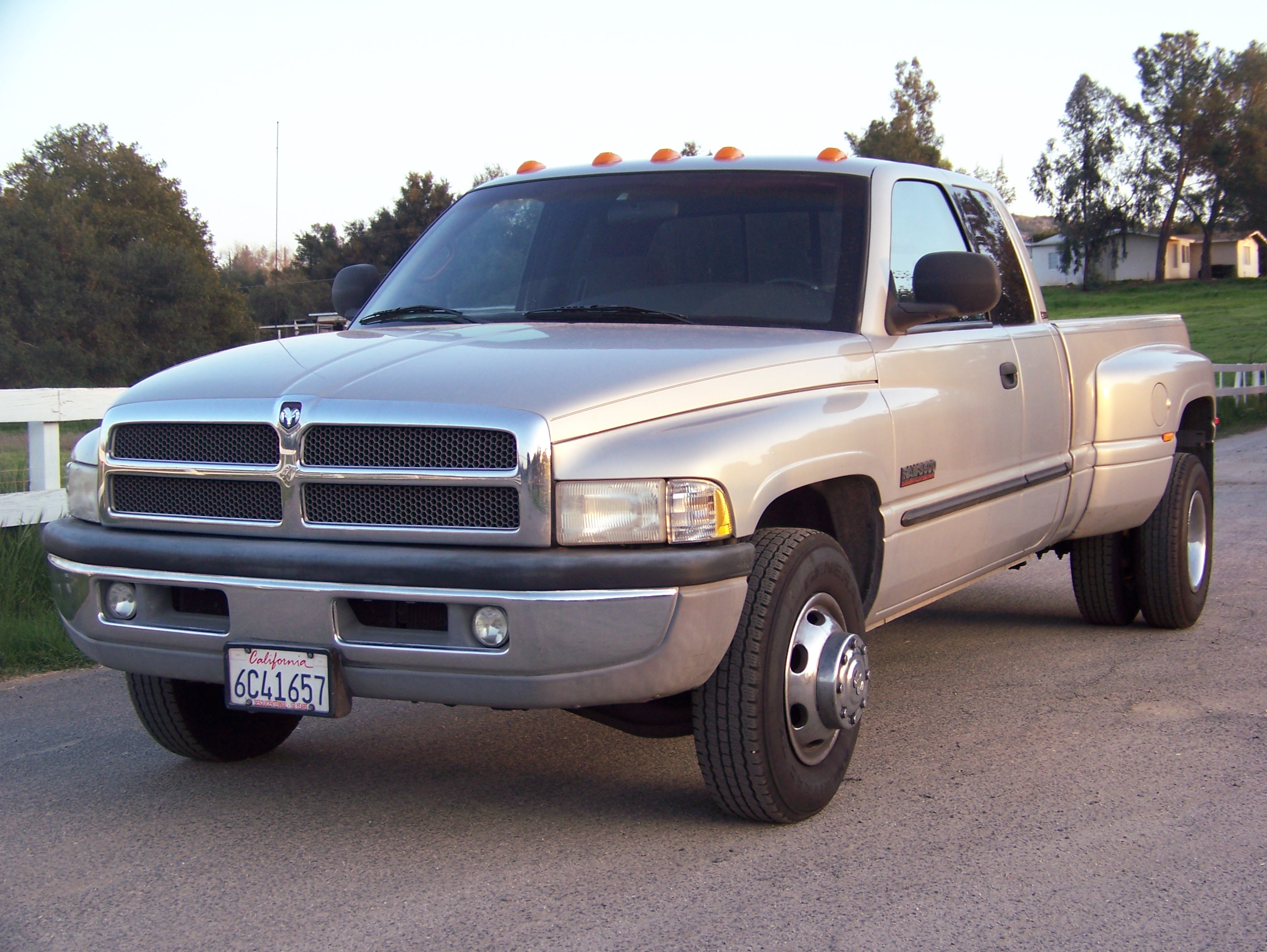 2000 Dodge Ram Pickup 3500 Information And Photos MOMENTcar