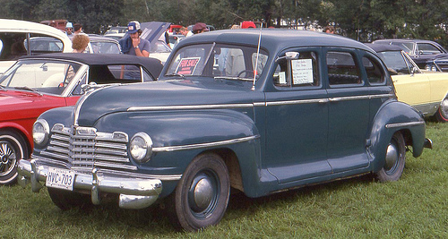 1942 Dodge Screen - Information and photos - MOMENTcar