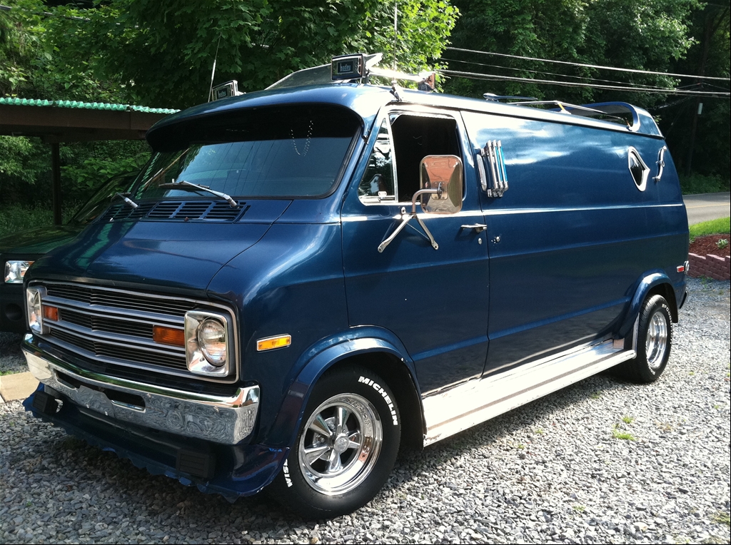 1975 Dodge Van - Information and photos - MOMENTcar