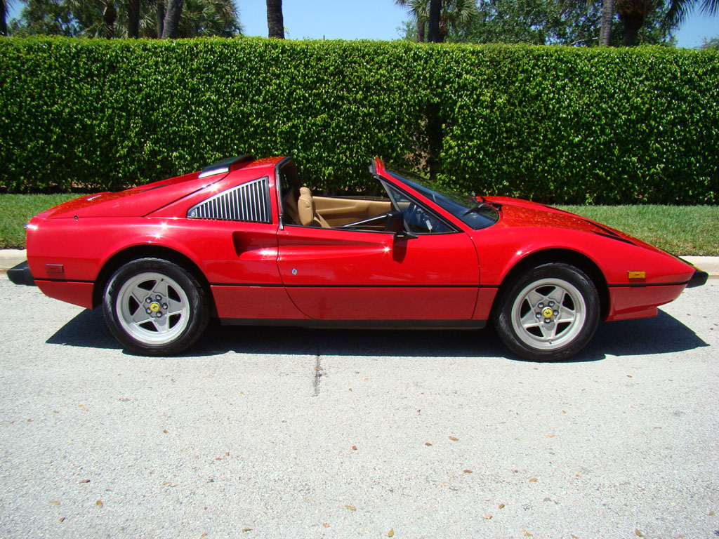 Ferrari 308. Феррари 308 GTS. Ferrari 308 GTS Quattrovalvole. Ferrari 308 1985-. Ferrari 308 GTS 1985.
