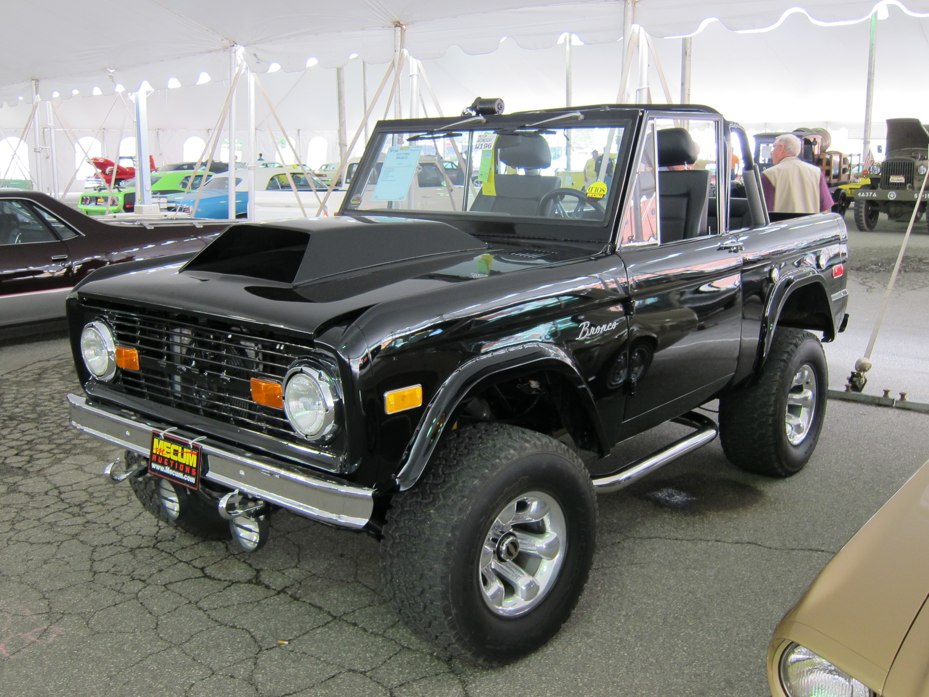 Ford Bronco 1973 #12