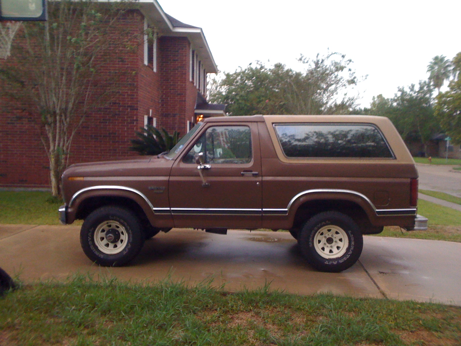 Ford Bronco 1984 #3