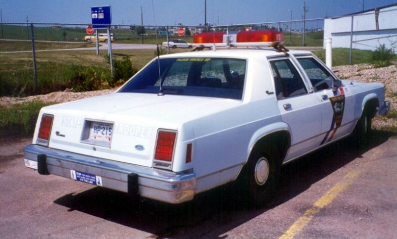 Ford Crown Victoria 1986 #5
