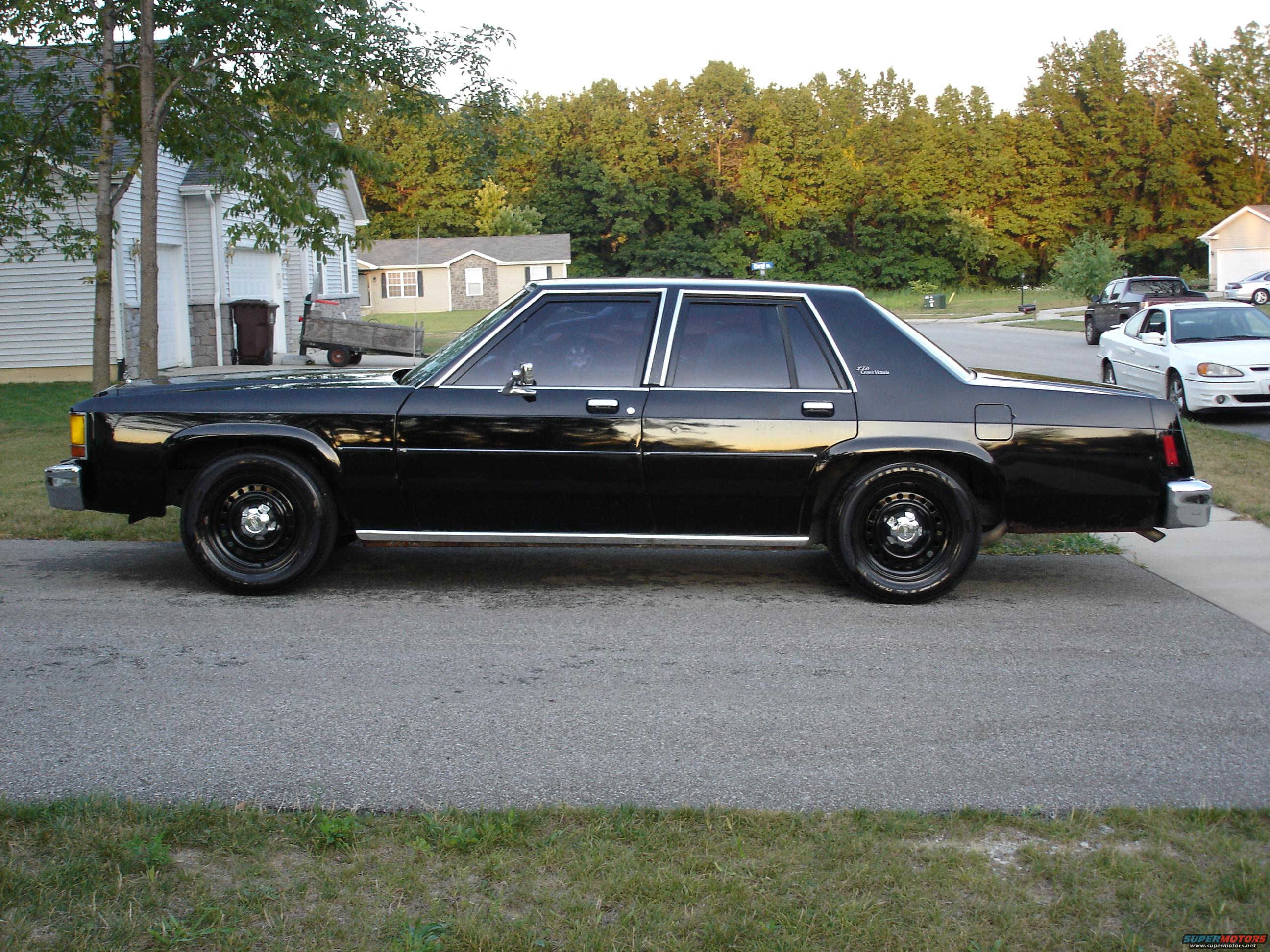 Ford Crown Victoria 1987 #4