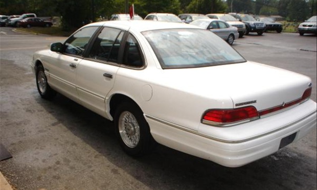 Ford Crown Victoria 1993 #3
