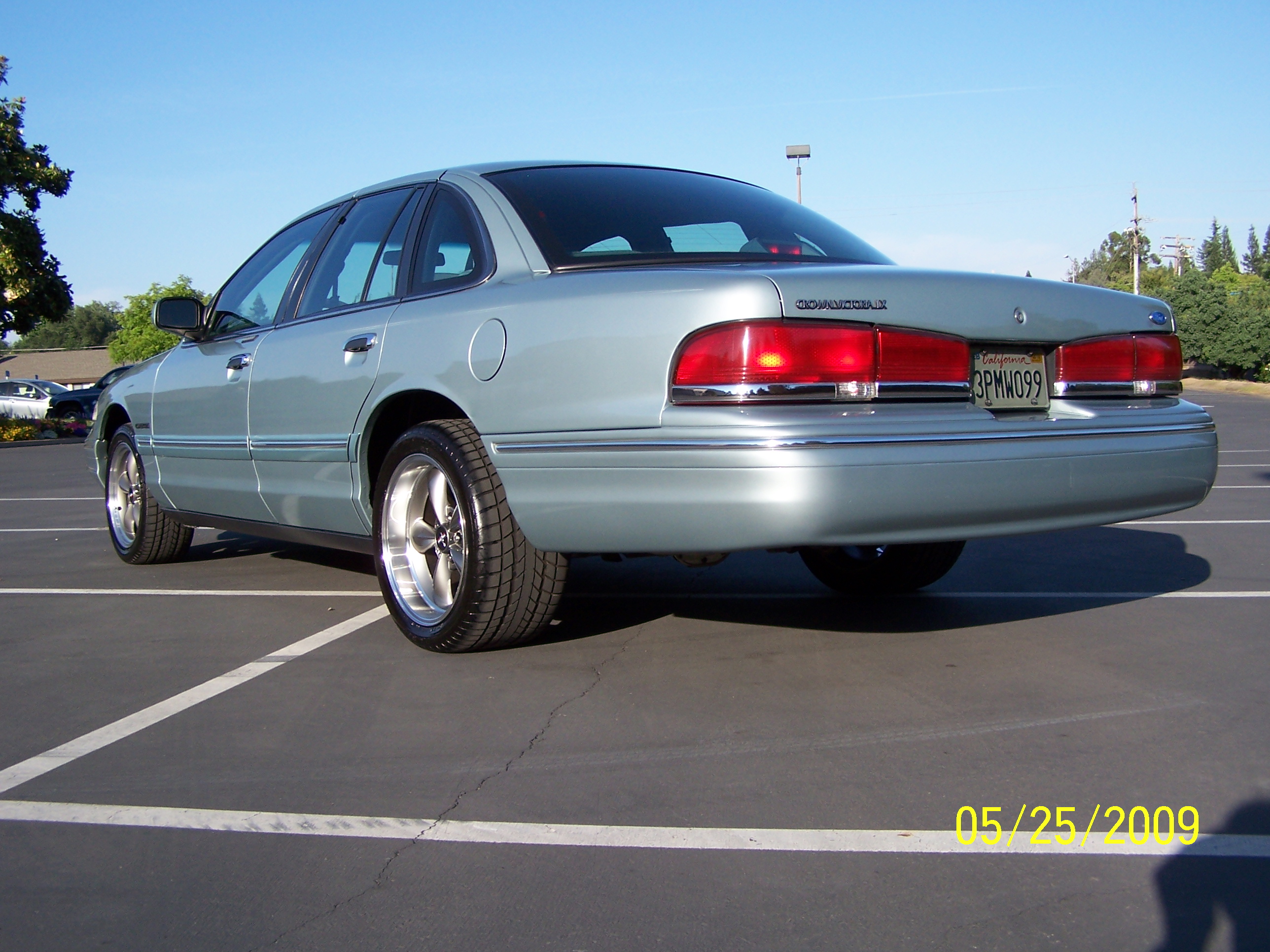 Ford Crown Victoria 1995 #3