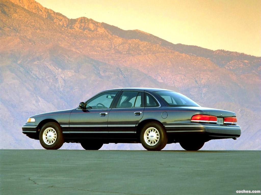 Ford Crown Victoria 1995 #6