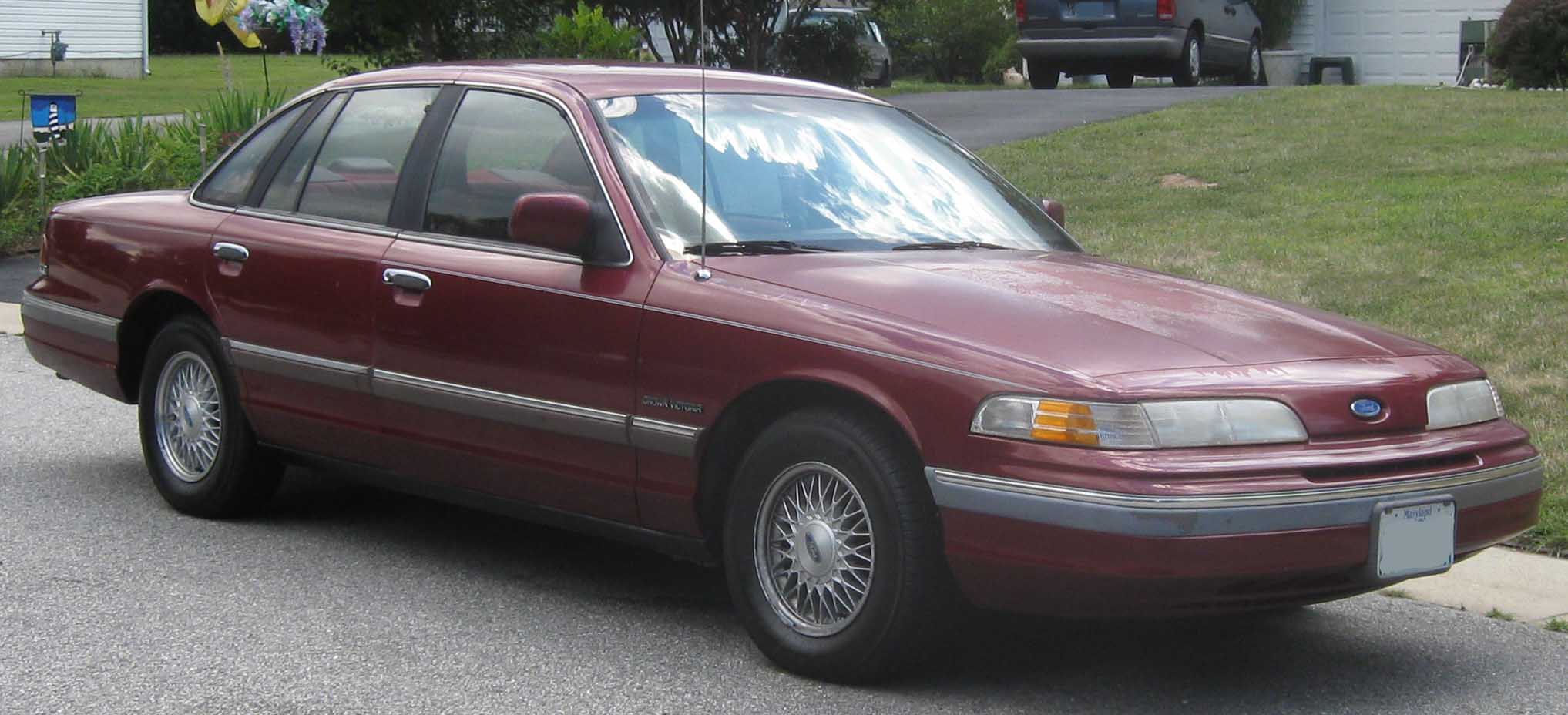 Ford Crown Victoria 1997 #5