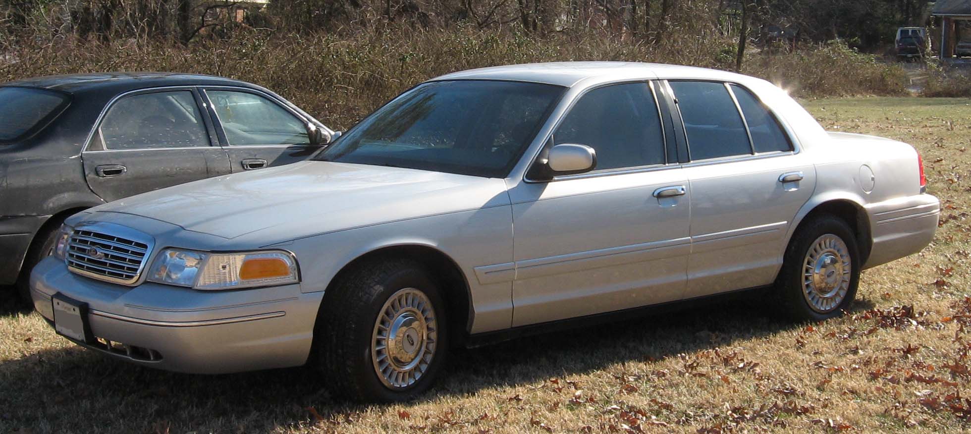 Ford Crown Victoria 1998 #4