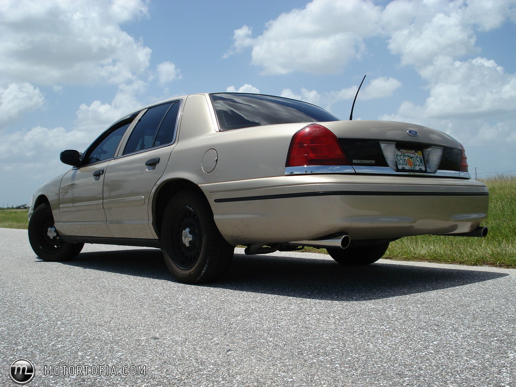 Ford Crown Victoria 1999 #9